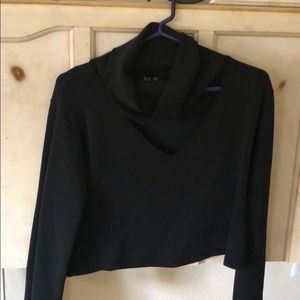 NUX cropped top black xsmall